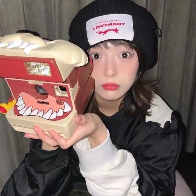 女导与强盗
